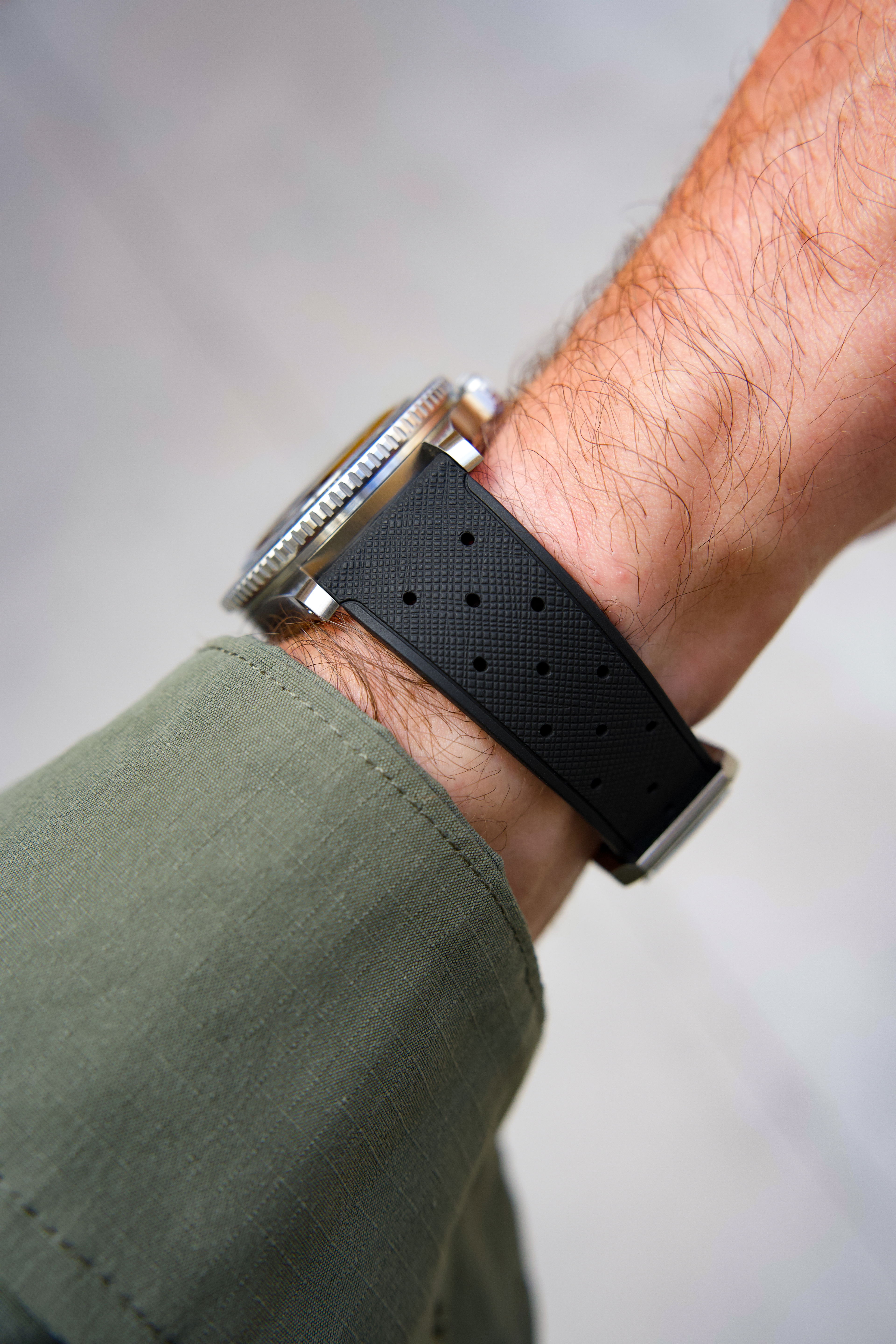 Rubber Classic strap - Black